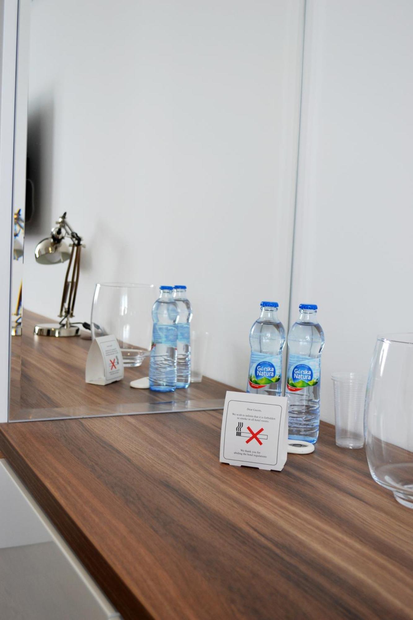 Blekitny Zagiel Aparthotel Gdynia Bagian luar foto