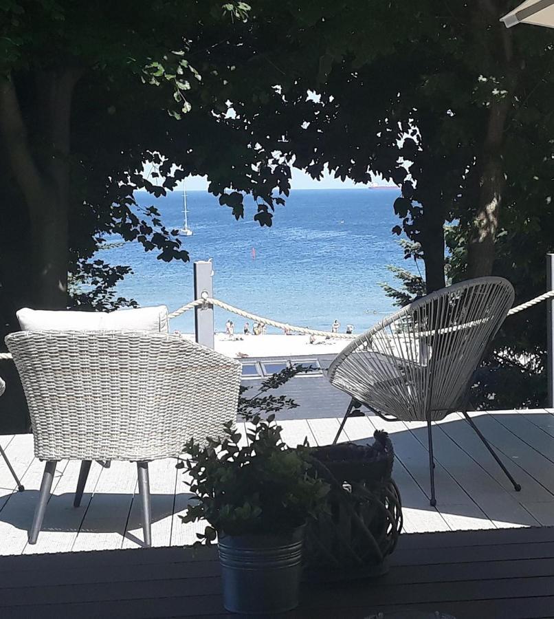 Blekitny Zagiel Aparthotel Gdynia Bagian luar foto