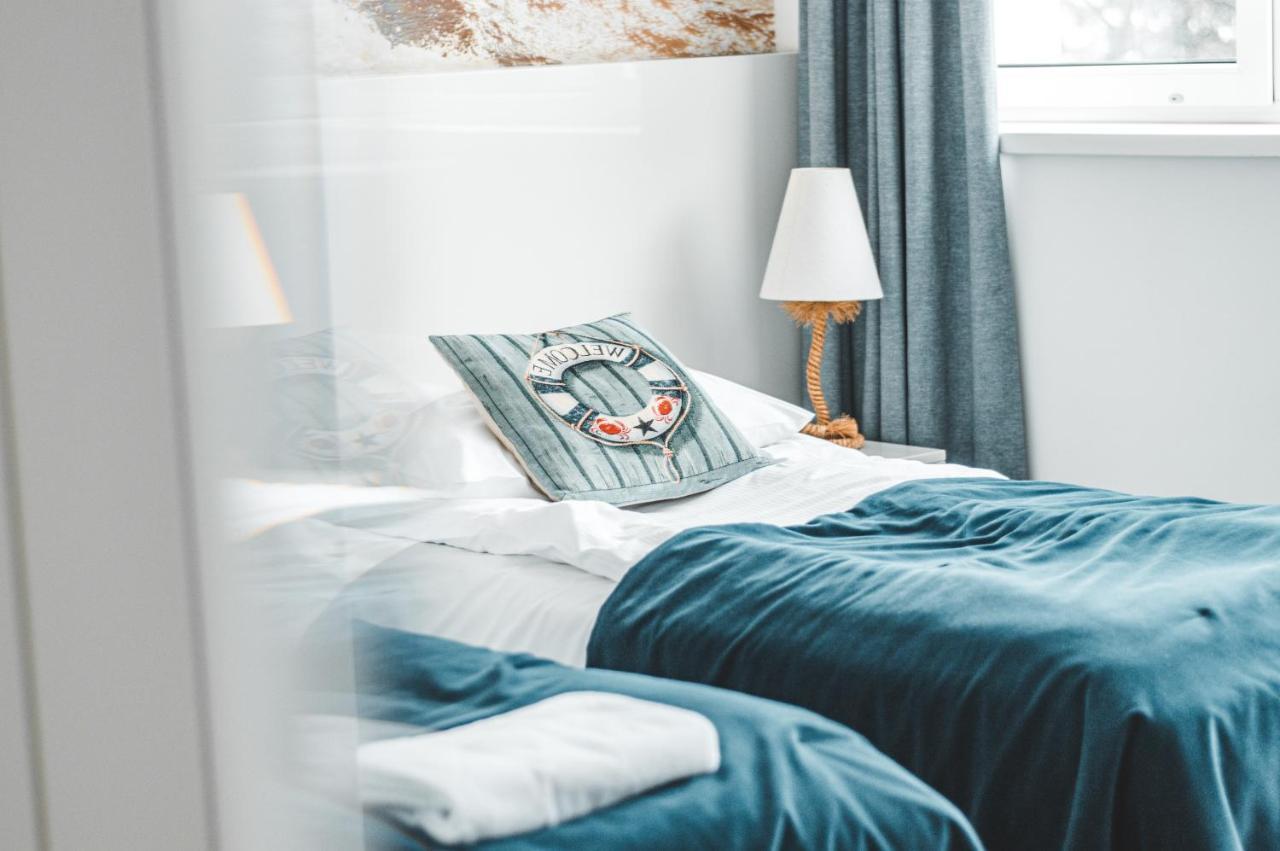 Blekitny Zagiel Aparthotel Gdynia Bagian luar foto